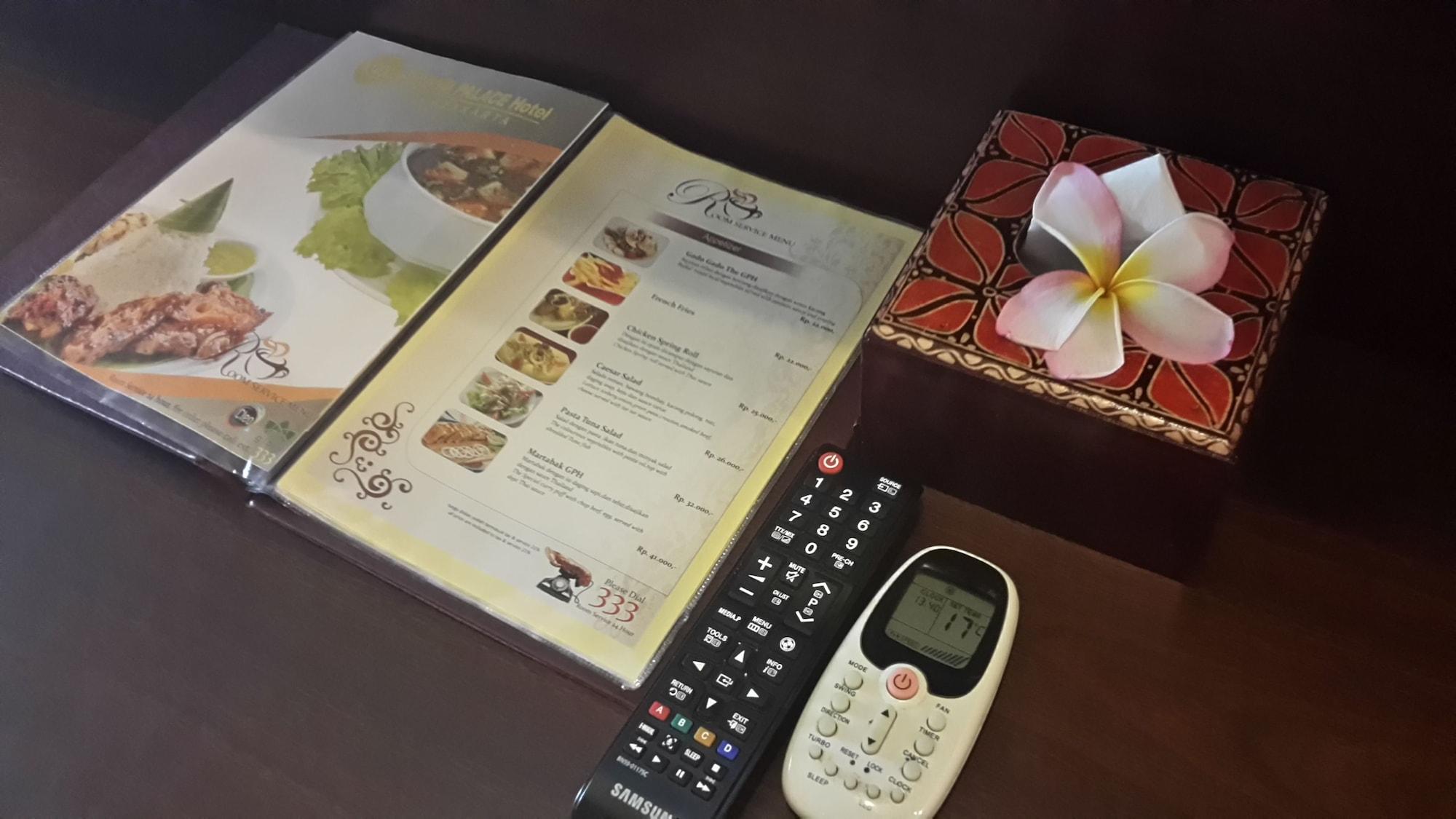 The Grand Palace Hotel Yogyakarta Exteriör bild