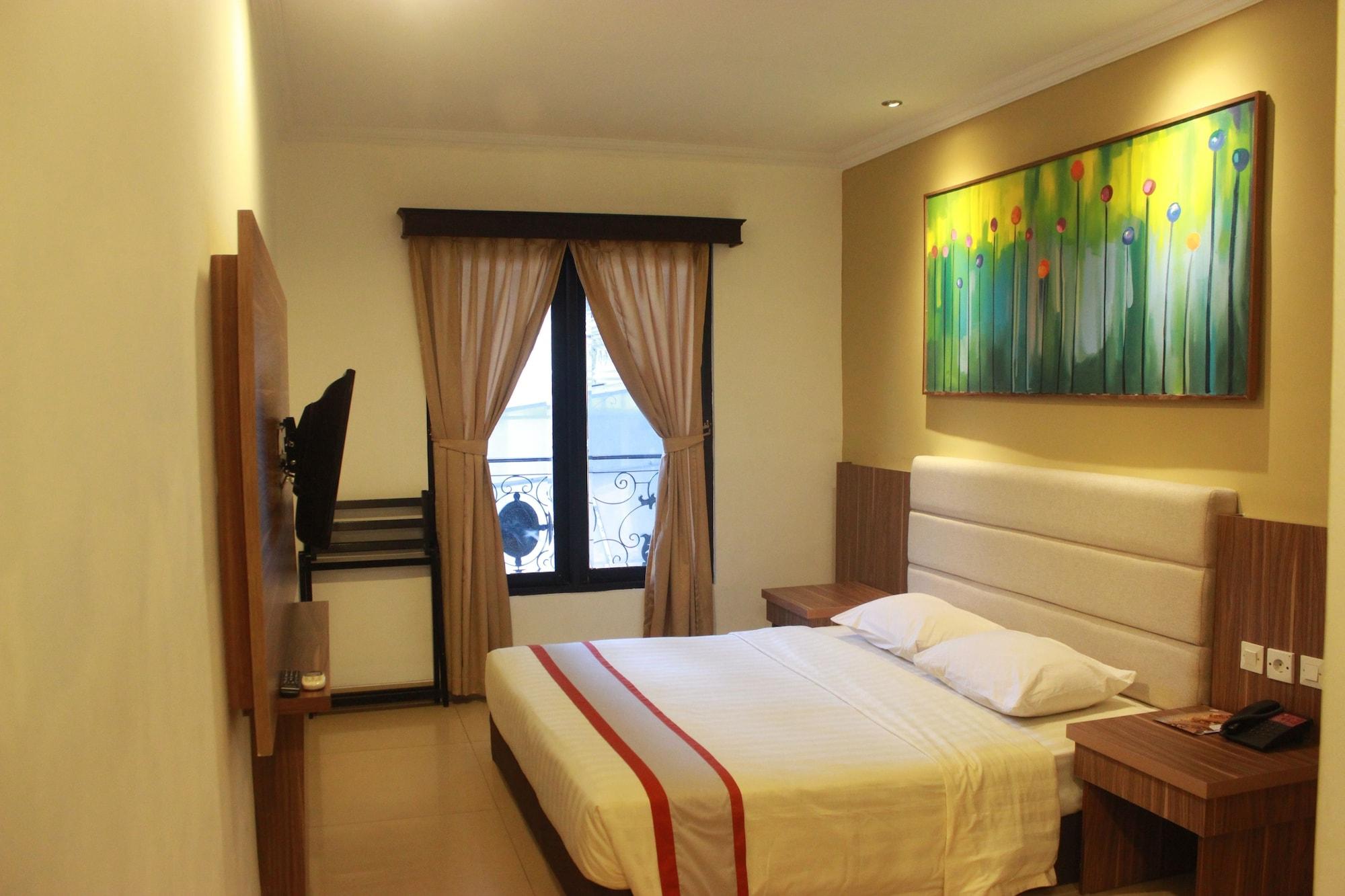 The Grand Palace Hotel Yogyakarta Exteriör bild